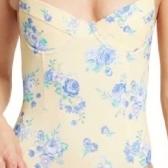 NWT We Wore What Golden Hour Floral One Piece Swimsuit in Soft Yellow and Blue L - Picture 2 of 11